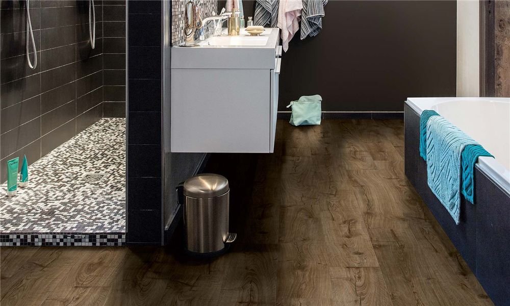 Ламинат Pergo Skara Pro 12 Дуб Фермерский L1250-03371 1380×190×12 фото в интерьере